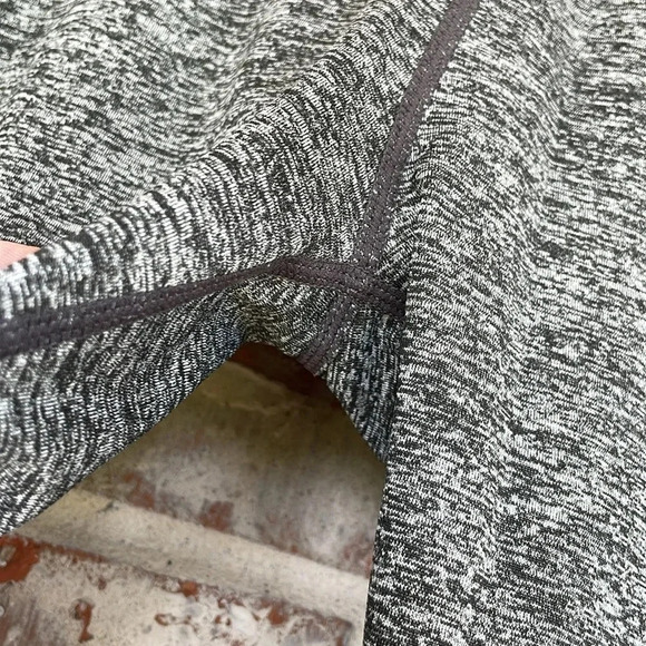 Extreme Fit Gray Heathered Pocket Bike Shorts - Picture 2 of 7